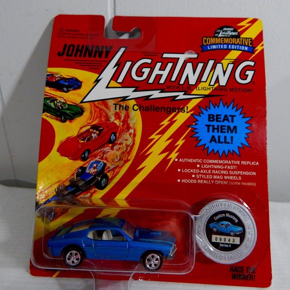 Custom Mustang 09043 Series 4; Johnny Lightening  -- ITEM #164 - Picture 1 of 3